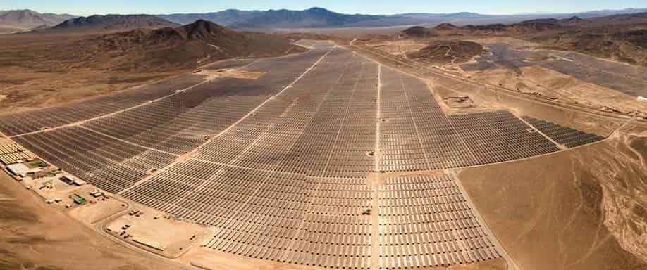 La energía solar fomenta la paz en el planeta