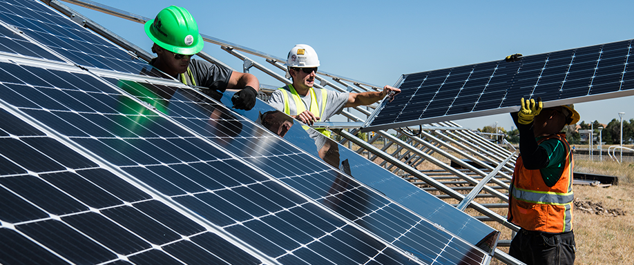 ¿Qué mantenimiento requiere un panel solar?